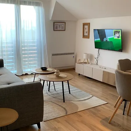 Rujno Apartment *